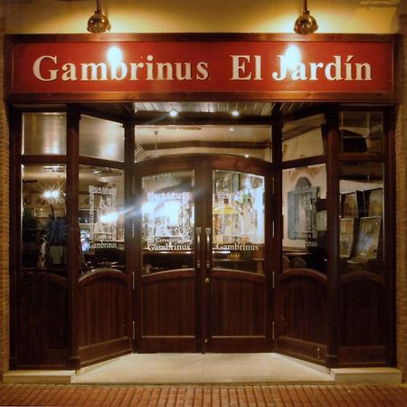 Hostal El Jardin Benidorm Exterior photo